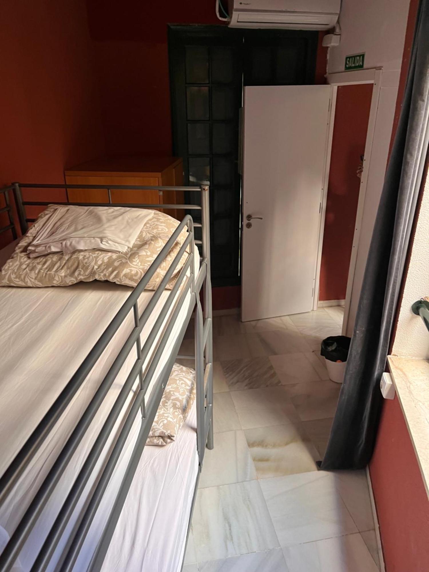 Hostal San Isidoro *